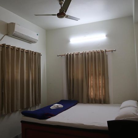 Hotel Swet Aparajita Bolpur Esterno foto