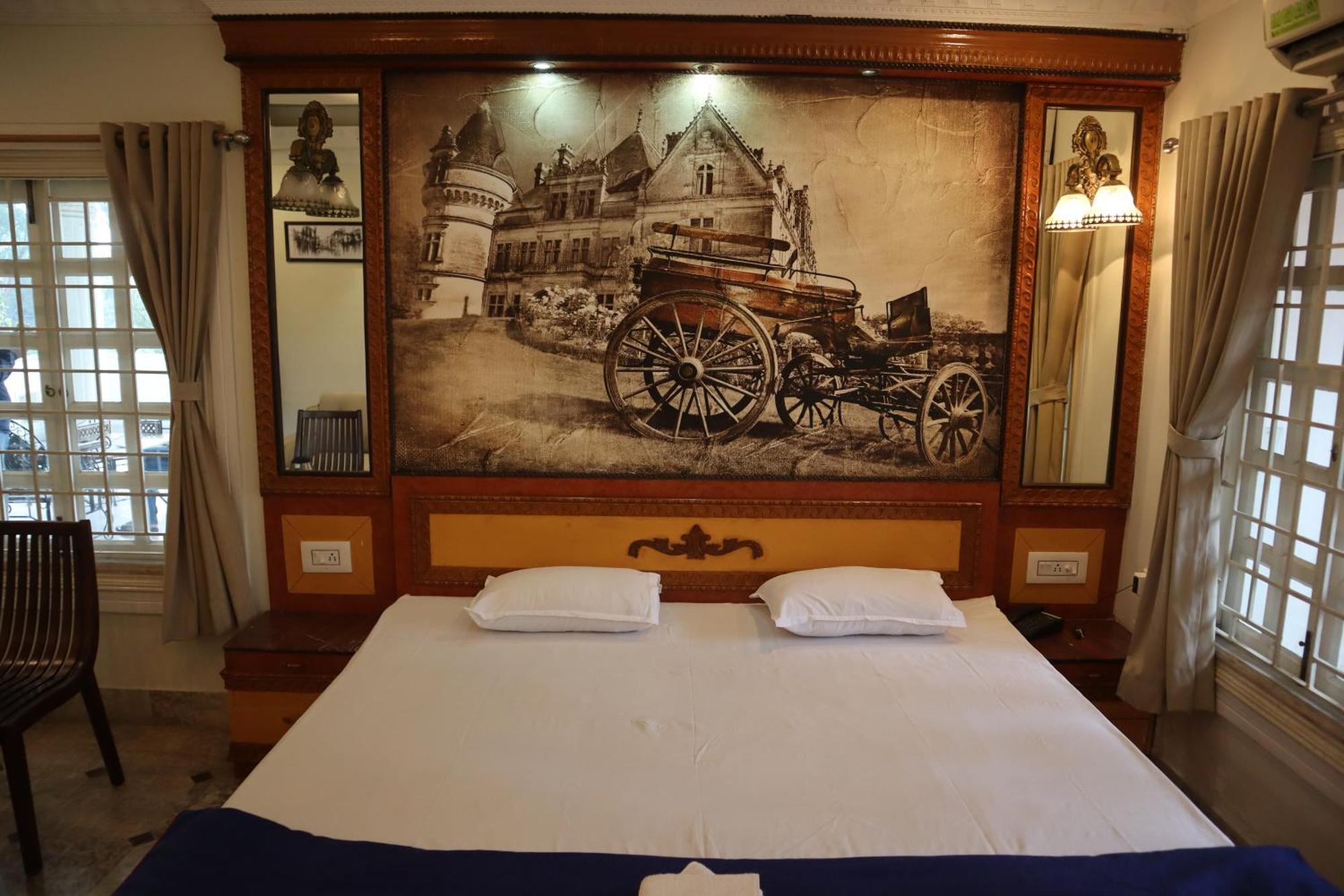 Hotel Swet Aparajita Bolpur Esterno foto